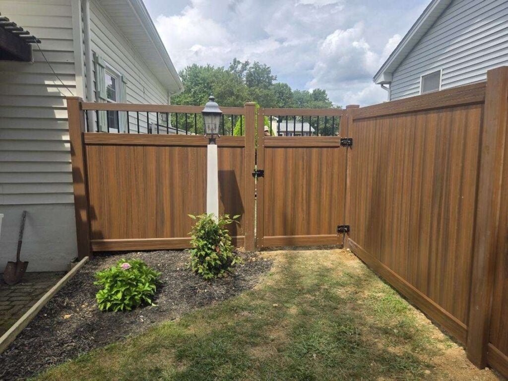 new wood fence
