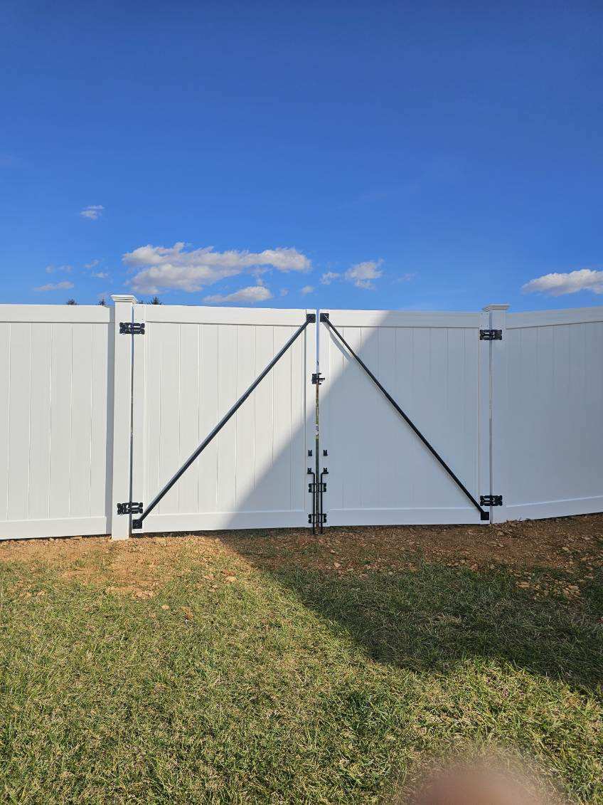 white vinyl fence doors